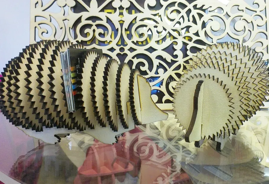 کتابخانهٔ لیزر ۹۱۲