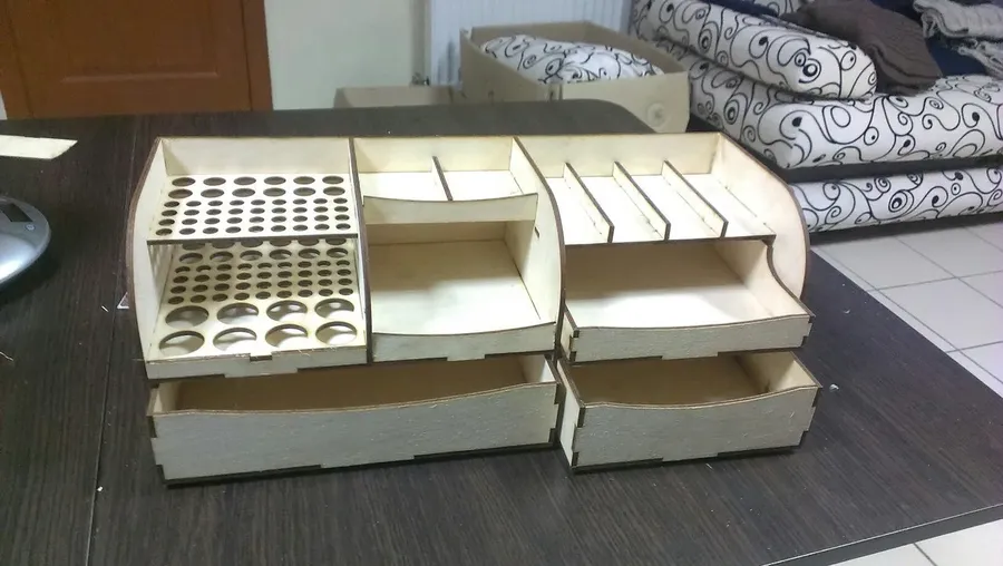 کتابخانهٔ لیزر ۹۴۲